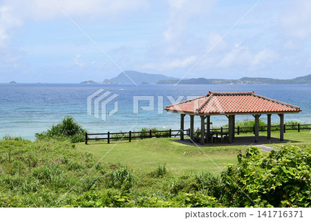 Beautiful ocean view and gazebo Beautiful ocean view and gazebo 141716371