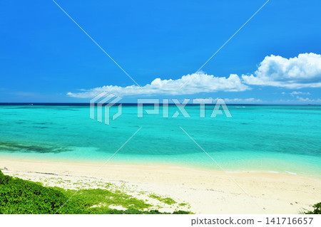 沖繩夏日的藍天和池間島的大海 沖繩夏日的藍天和池間島的大海 141716657