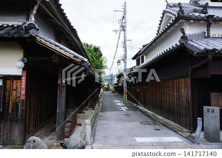 Tondabayashi Terauchi-cho Streetscape Tondabayashi Terauchi-cho Streetscape 141717140