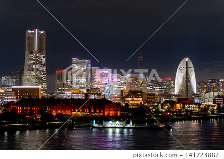 [Kanagawa Prefecture] Yokohama Minato Mirai - Summer Sunset 141723882
