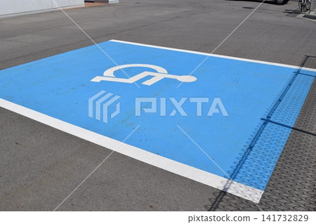 Wheelchair mark caring parking lot Wheelchair mark caring parking lot 141732829