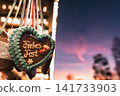 Traditional Gingerbread Heart at Christmas Market 141733903
