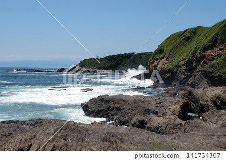 Waves crashing onto the shore, Jogashima Island, Miura City, Kanagawa Prefecture 141734307