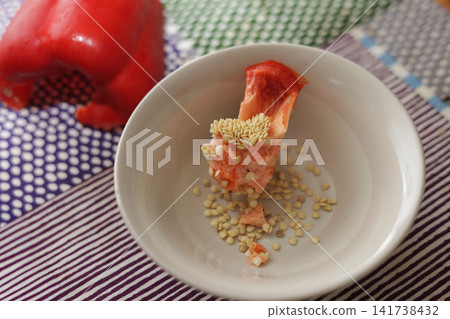 Red bell pepper core and seeds Red bell pepper core and seeds 141738432