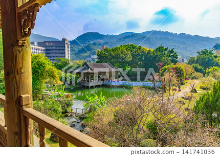 Streetscape of Taiwan in 2015: Shilin District, Taipei City, National Palace Museum Streetscape of Taiwan in 2015: Shilin District, Taipei City, National Palace Museum 141741036