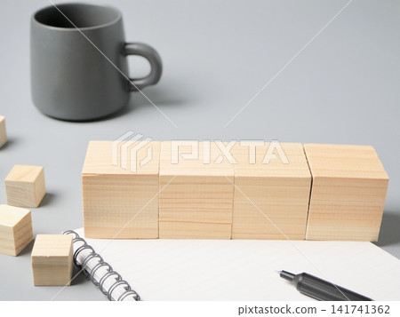 Text overlay materials for household budget management Text overlay materials for household budget management 141741362