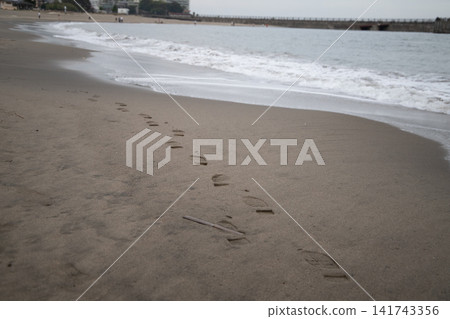 Waves to beat on the sandy beach Waves to beat on the sandy beach 141743356