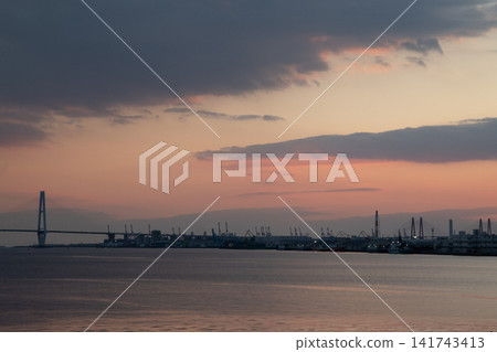 與工廠的風景 與工廠的風景 141743413