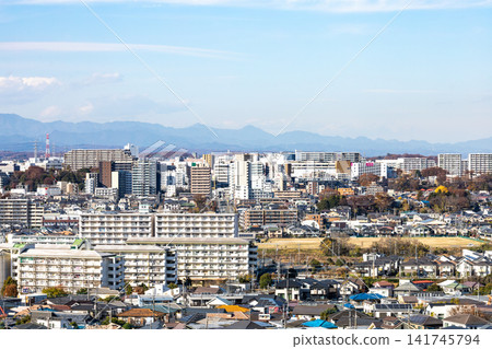[Tokyo] Scenery of a suburban residential area 141745794