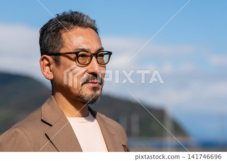 老人們享受著他們的第二人生 老人們享受著他們的第二人生 141746696