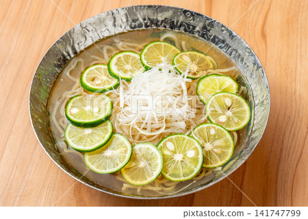 Cold noodles with the refreshing aroma of sudachi citrus. Cold noodles with the refreshing aroma of sudachi citrus. 141747799