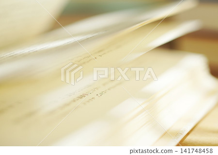 閱讀/翻書頁 閱讀/翻書頁 141748458
