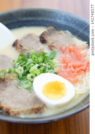 Delicious tonkotsu ramen with char siu pork Delicious tonkotsu ramen with char siu pork 141748577