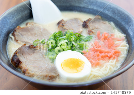 Delicious tonkotsu ramen with char siu pork Delicious tonkotsu ramen with char siu pork 141748579