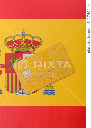 A credit card for contactless cashless payments via a terminal or online. A credit card A credit card for contactless cashless payments via a terminal or online. A credit card 141749444