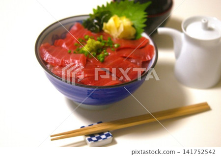 鐵飯碗 鐵飯碗 141752542