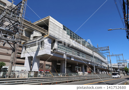 A panoramic view of Hotarugaike Station on the Osaka Monorail. A panoramic view of Hotarugaike Station on the Osaka Monorail. 141752680