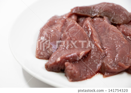 鹿肉 鹿肉 141754320