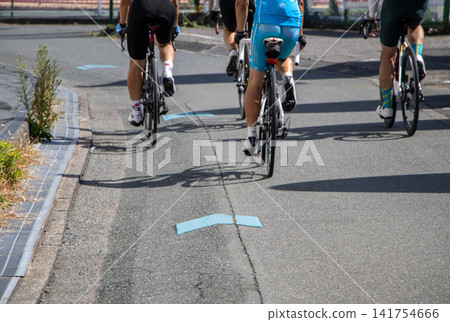 Cycling Cycling 141754666