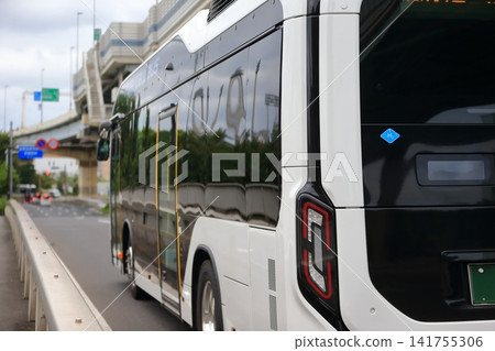 Hydrogen fuel cell bus image Hydrogen fuel cell bus image 141755306