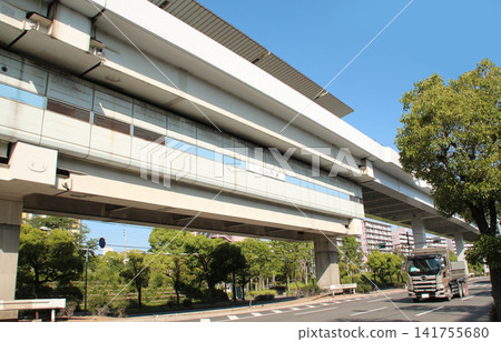 Osaka Metro南港港城線中埠頭站 141755680