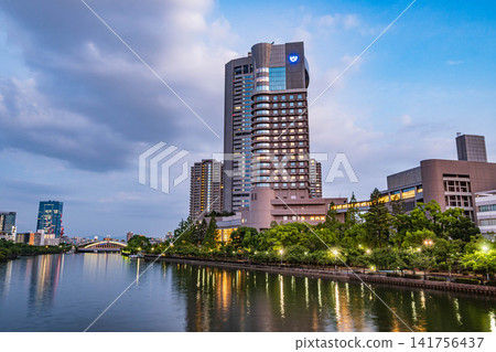 Streetscape along the Okawa River at dusk, Osaka City 141756437