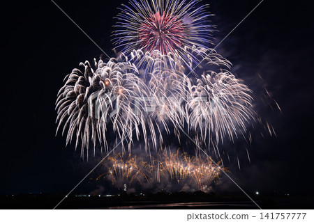 Fireworks blooming in the night sky <Oigawa Fireworks Festival 2026> Fireworks blooming in the night sky <Oigawa Fireworks Festival 2026> 141757777