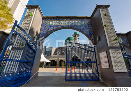 Ornate entrance gate of Masjid Jamek Kampung Baru in Kuala Lumpur, Malaysia Ornate entrance gate of Masjid Jamek Kampung Baru in Kuala Lumpur, Malaysia 141765300