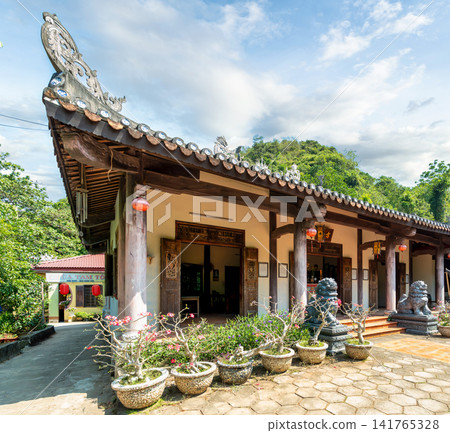 Traditional architecture of the Abbot's Quarters at Marble Mountains in Da Nang, Vietnam Traditional architecture of the Abbot's Quarters at Marble Mountains in Da Nang, Vietnam 141765328