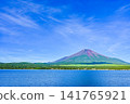 Lake Yamanaka in Yamanashi Prefecture and Mount Fuji in summer 141765921