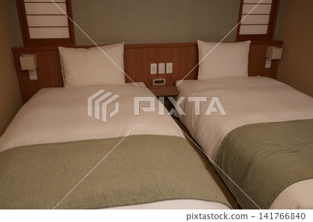 Rooms Rooms 141766840