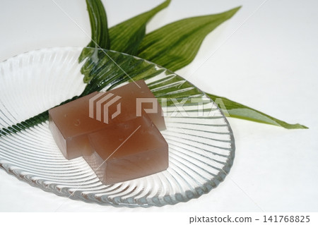 水羊羹(水凍)- 夏季水、葛根豆腐、紅豆 水羊羹(水凍)- 夏季水、葛根豆腐、紅豆 141768825
