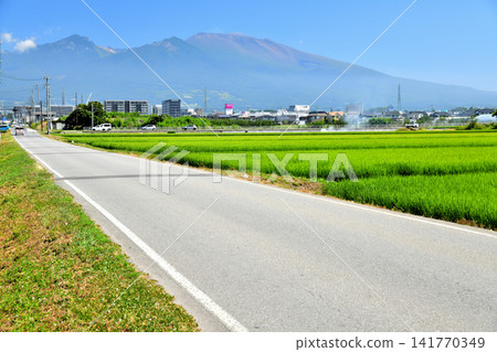 View of the area around Sakudaira Station towards Mount Asama (Saku City, Nagano Prefecture) [August 2026] 141770349