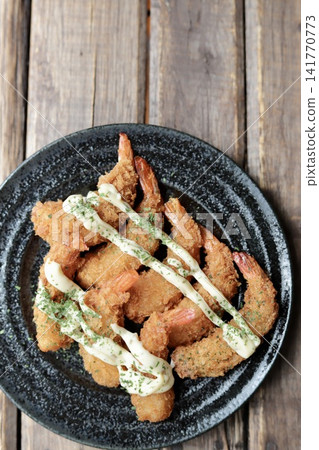 Mini fried shrimp with tartar sauce Mini fried shrimp with tartar sauce 141770773