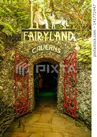 Entrance to the Rock City caves in Chattanooga, USA Entrance to the Rock City caves in Chattanooga, USA 141772447