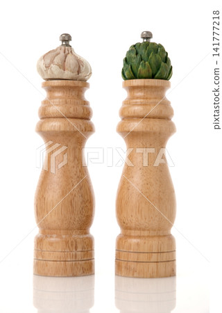 Stylish garlic and pepper condiment dispenser Stylish garlic and pepper condiment dispenser 141777218