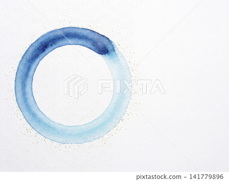 以白色日本紙為底,中心為深藍色水彩圓圈,並飾以帶有金箔的麻葉圖案。 以白色日本紙為底,中心為深藍色水彩圓圈,並飾以帶有金箔的麻葉圖案。 141779896