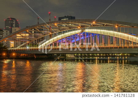大阪夜景,水之都:櫻宮橋(銀橋),大阪市 大阪夜景,水之都:櫻宮橋(銀橋),大阪市 141781128