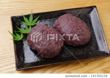 美味的萩餅和牡丹餅 美味的萩餅和牡丹餅 141785238