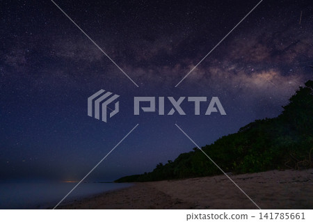 Ishigaki Island, the Milky Way shines brightly over the tropical peaches. Ishigaki Island, the Milky Way shines brightly over the tropical peaches. 141785661