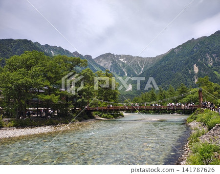 Summer scenery wallpaper of Kappa Bridge in Kamikochi and the Hotaka mountain range Summer scenery wallpaper of Kappa Bridge in Kamikochi and the Hotaka mountain range 141787626