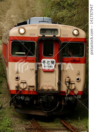 Isumi Railway Kiha 28 Express Sotobo Isumi Railway Kiha 28 Express Sotobo 141787947