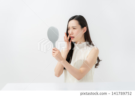 皮膚問題 皮膚護理 皮膚問題 皮膚護理 141789752