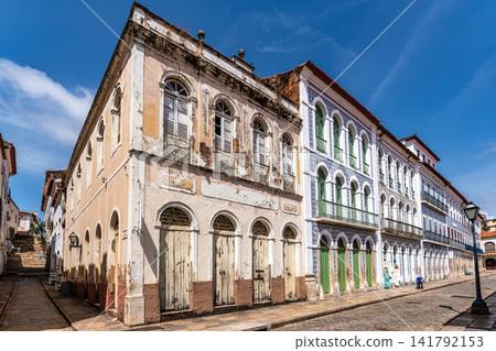 Traditional Portuguese colonial Traditional Portuguese colonial 141792153