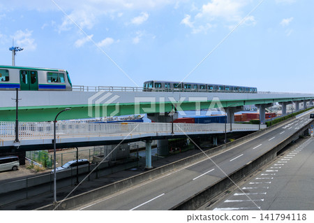 神戶港班輪停靠新港4號碼頭(兵庫縣神戶市) 神戶港班輪停靠新港4號碼頭(兵庫縣神戶市) 141794118