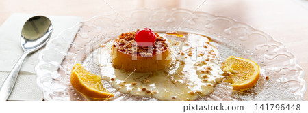 Tocino de cielo - dessert based on egg yolk Tocino de cielo - dessert based on egg yolk 141796448