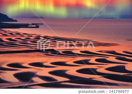 The beautiful aurora scenery of Okoshiki Coast The beautiful aurora scenery of Okoshiki Coast 141798977
