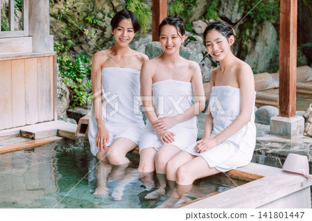 Girls' trip, open-air bath, hot spring image Girls' trip, open-air bath, hot spring image 141801447