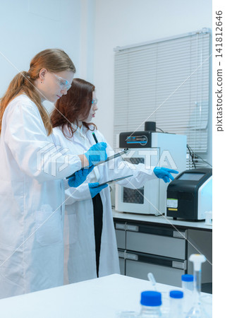 Biological water quality test for sustainable agricultural development. Biological water quality test for sustainable agricultural development. 141812646