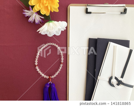 Clipboard for funeral reception and memorial service procedures, mourning supplies, floral tributes, funerals, condolence money, announcements, funeral services, memorial services, and guest book. Clipboard for funeral reception and memorial service procedures, mourning supplies, floral tributes, funerals, condolence money, announcements, funeral services, memorial services, and guest book. 141818865